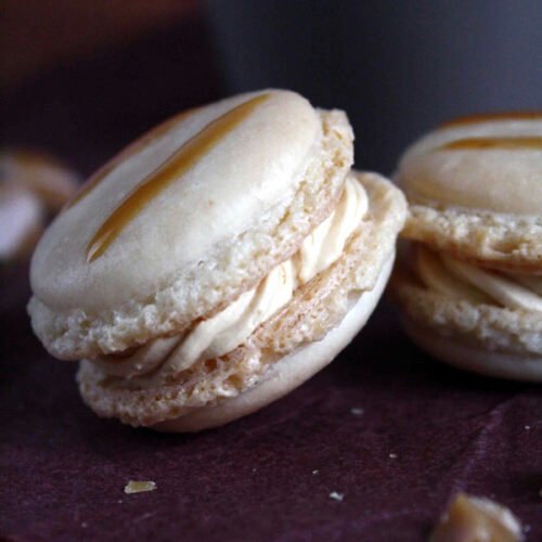 Macarons au caramel