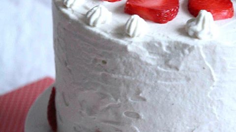 Layer Cake Fraises Et Chantilly Vanillee Recette Facile