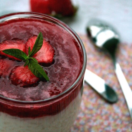Riz au lait et compote de fraises
