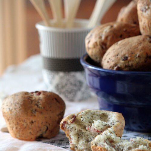 mini kouglof salé bacon emmental pavot