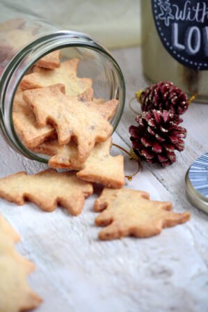 Sablés au gingembre en forme de sapin
