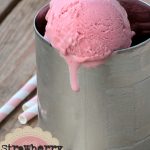 crème glacée aux fraises