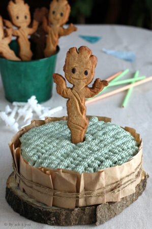 Gâteau d'anniversaire Baby Groot