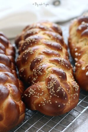 Challah bread