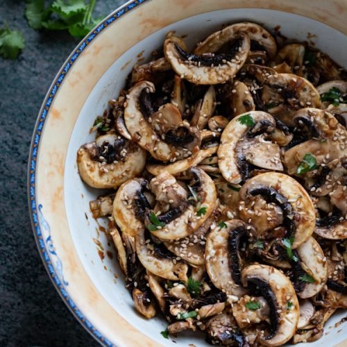 Salade de champignons crus sauce soja