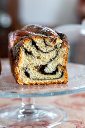 babka au sésame noir