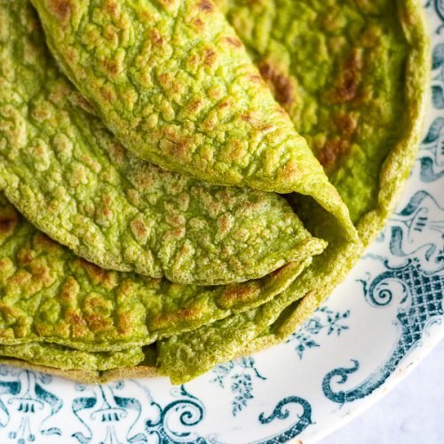 crêpes vertes faciles aux flocons d'avoine et épinards