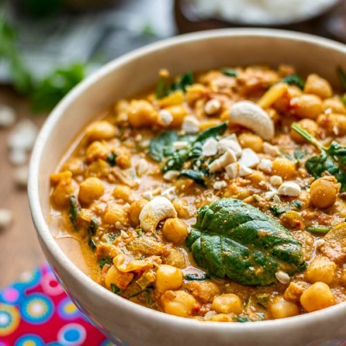 Curry de pois chiches, coco et épinards