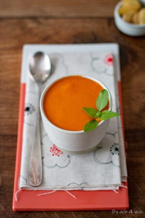 velouté de tomate au gingembre
