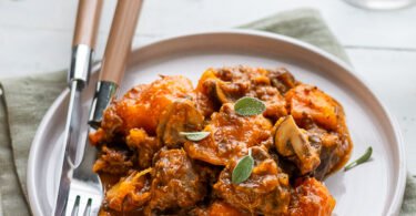 Ragout de bœuf à la butternut, sauge et champignon